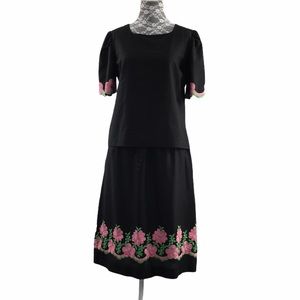 Vintage Black Floral Embroidered Blouse‎ Skirt Set